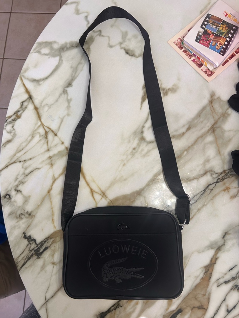 LACOSTE LUOWEIE Black Crossbody Messenger Bag with strap New - Picture 3 of 7